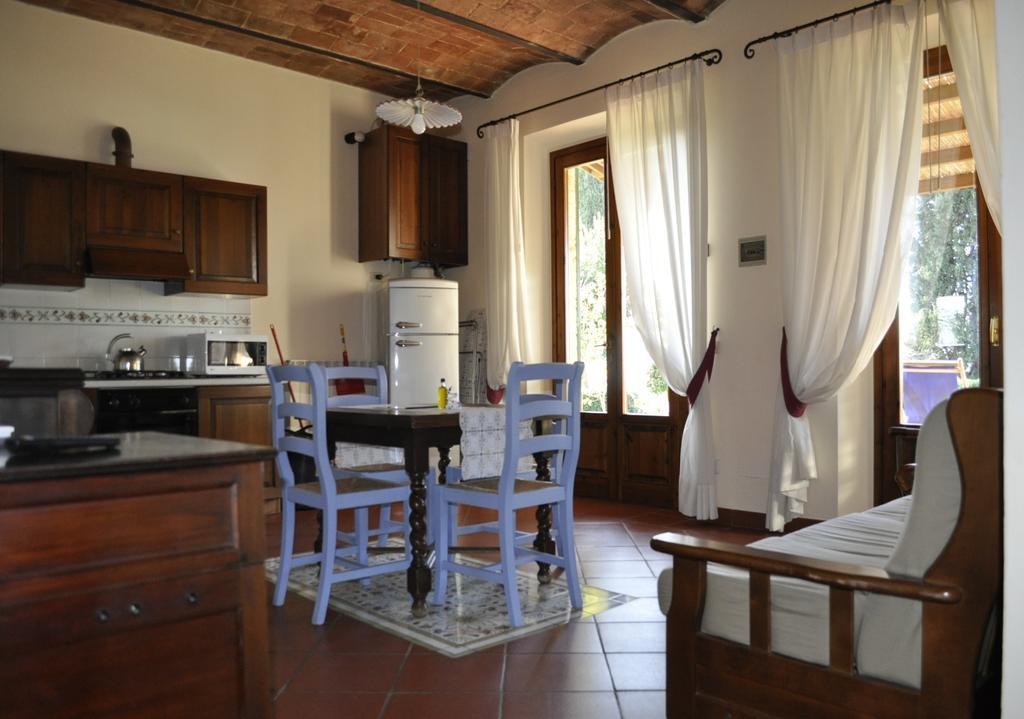 Podere Le Monache Montaione Kamer foto
