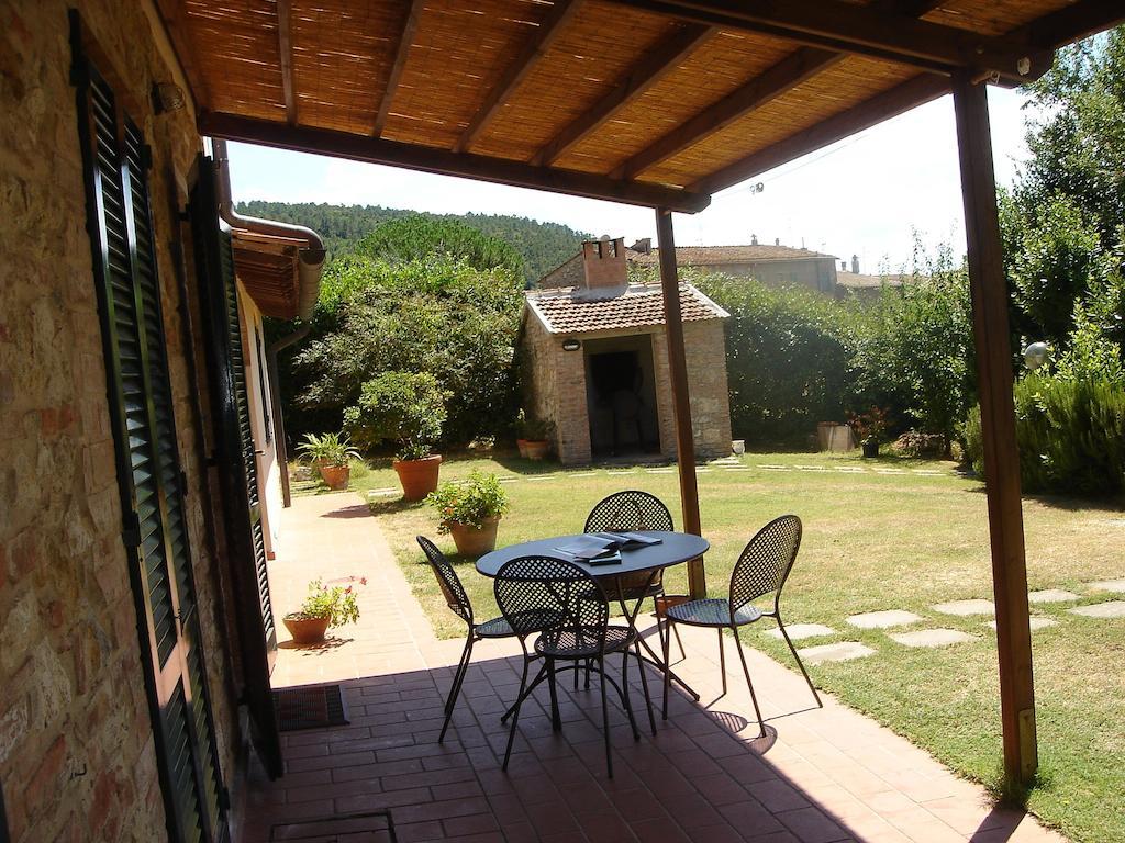 Podere Le Monache Montaione Buitenkant foto